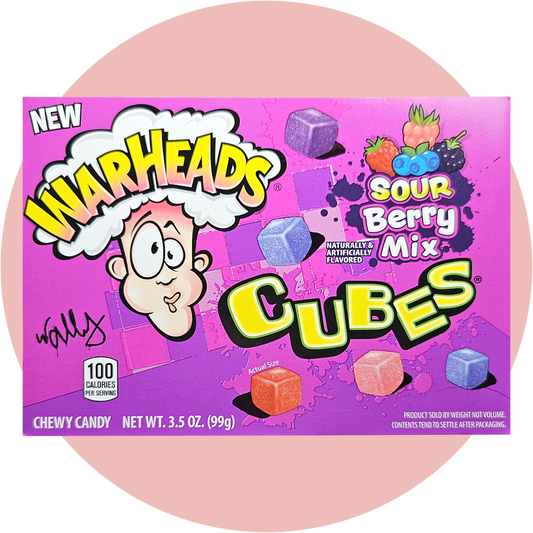 Warheads Cubes Sour Berry Mix – Saure Kaubonbon-Würfel mit fruchtigem Beerenmix in lila Verpackung